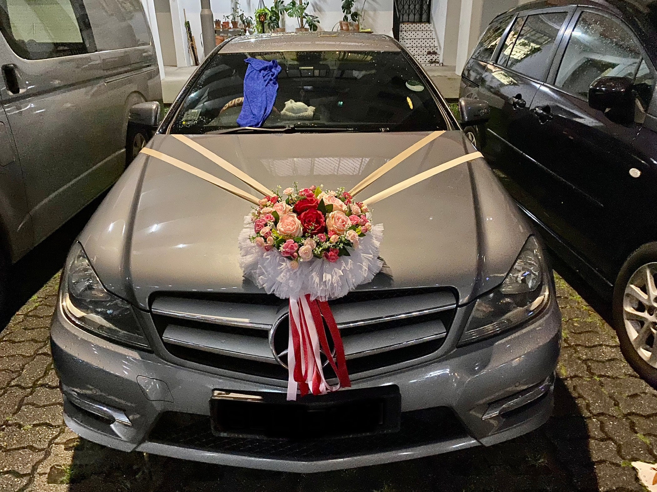 Simple Car Decoration - WED37748 – BTflorist