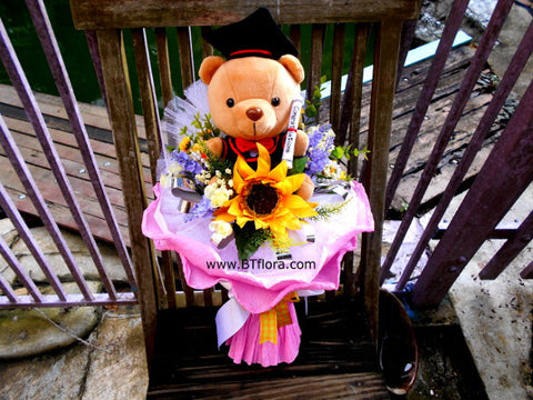 Graduation Brown Bear Bouquet  - BBQ2179
