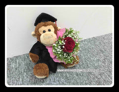 Graduation Monkey w Fresh Flower Bouquet   - BWF3691