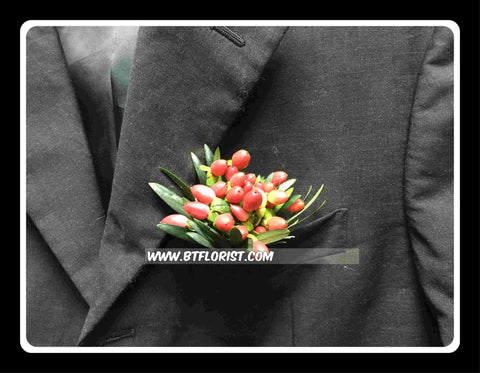 Berries Corsage - WED0311